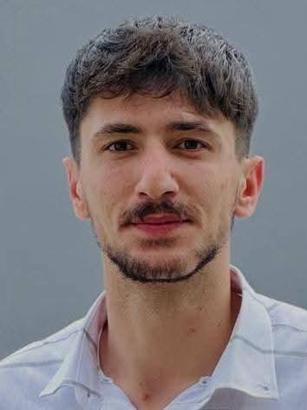 Tarsus’ta otomobil takla attı: 2 ölü; 2 yaralı