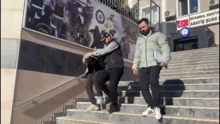 Esenyurt'ta telefonda kendisini polis olarak tanıtıp 2 milyon 140 bin lira dolandırdı