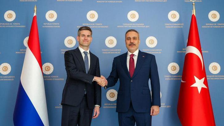 Bakan Fidan, Hollandalı mevkidaşı Berendsen ile görüştü