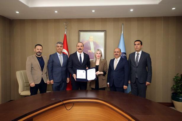 Sanat, demansa karşı kalkan olacak