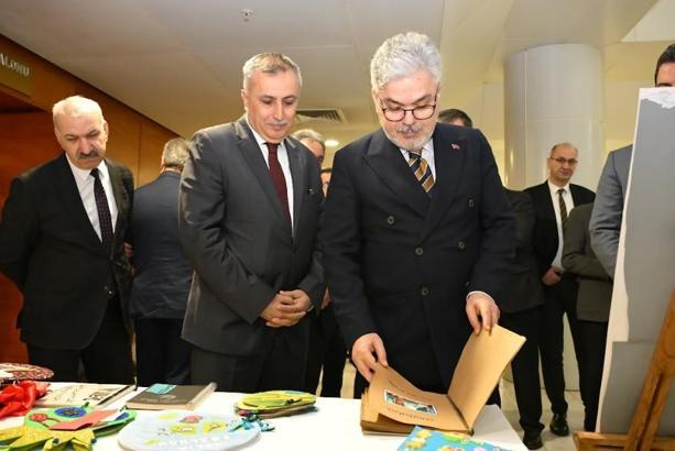 Bursa’da ‘Eğitimde Dönüşüm Atölyeleri’ başladı