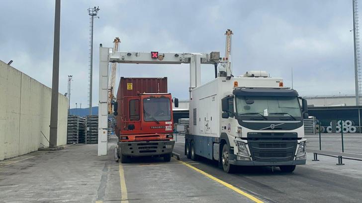 Gemlik Limanlar Bölgesi'nde 2'nci X-ray sistemi hizmete girdi