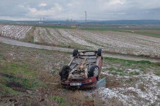 Çorum’da otomobil takla attı: 3 yaralı