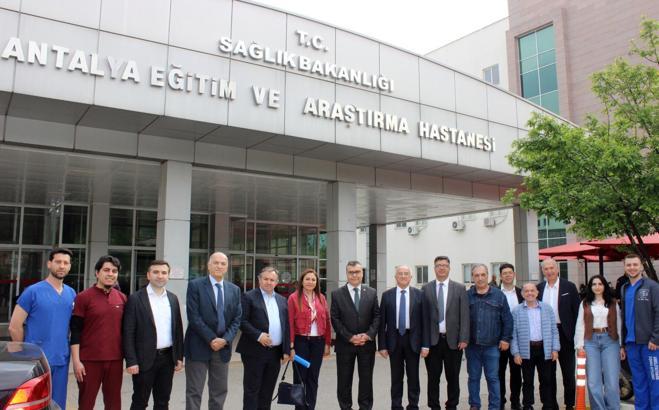 Türk Cerrahi Derneği'nden hastane ziyareti