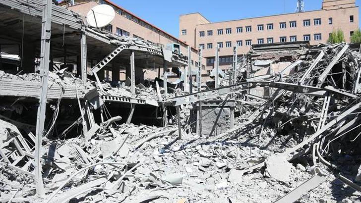 İran: ABD ile İsrail'in saldırılarında 125 bin 630 sivil birim hasar gördü