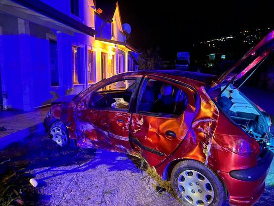 4'ü çocuk 9 kişinin yaralandığı kaza kamerada