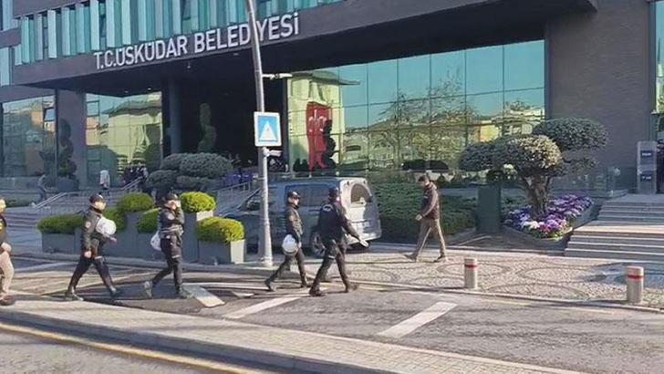 Üsküdar Belediyesi'ne yönelik soruşturma kapsamında 2 kişi daha gözaltına alındı