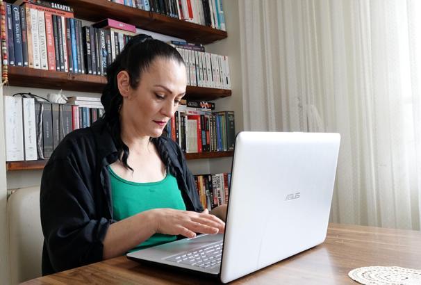 Yoğun bakımdan ödüllü roman çıktı / Ek fotoğraflar