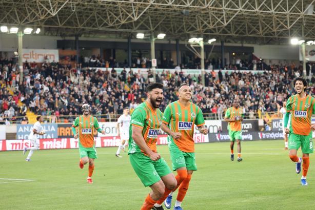 Corendon Alanyaspor – Trabzonspor: 1-1
