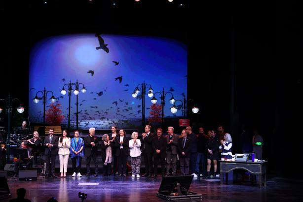 Çankaya Belediyesi’nin yayımladığı Karanfil Dergisi birinci yaşını kutladı