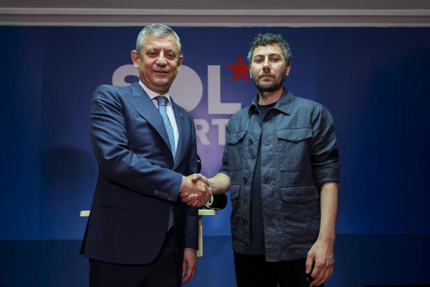 CHP Genel Başkanı Özgür Özel, SOL Parti Genel Başkanı Önder İşleyen'i ziyaret etti