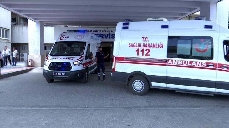 Elazığ’da iskele çöktü; 4 işçi yaralandı