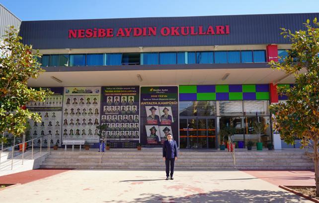 Nesibe Aydın Okulları, eğitimci Ali Uğur ile güçlerini birleştirdi