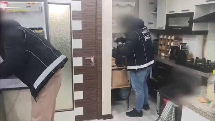 Fatih Zeytinburnu ve Esenler’de uyuşturucu operasyonu: 3 şüpheli tutuklandı