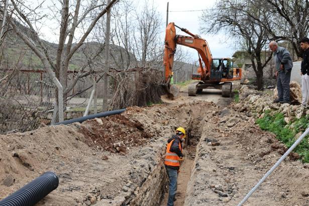 Mardin’de kırsal mahallenin 15 yıllık atık su sorunu çözüldü