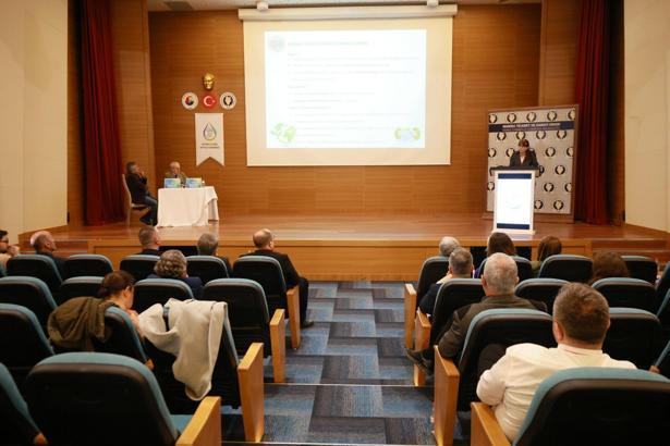 Manisa'da Sürdürülebilir Nefroloji Sempozyumu düzenlendi