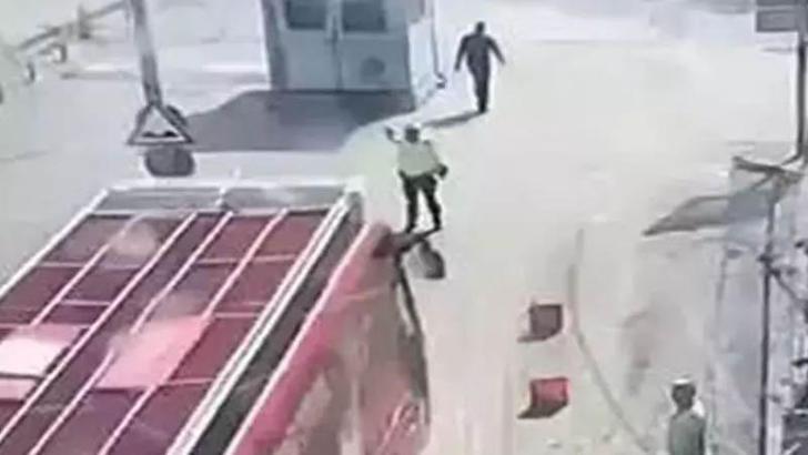 CHP otobüsünün şoförüne hapis cezası