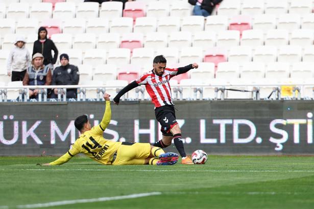 Özbelsan Sivasspor - İstanbulspor: 1-3