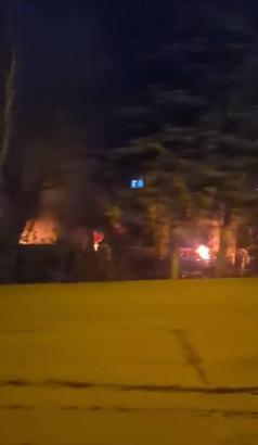 Arnavutköy’de fabrika yangını: 1’i ağır 3 kişi yaralandı