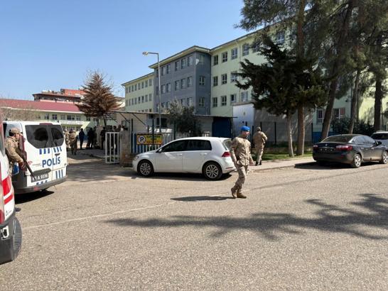 Şanlıurfa'da okula girip rastgele ateş açtı: 7 yaralı