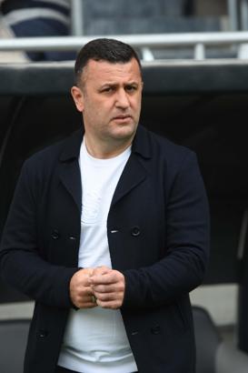 İzmir Çoruhlu FK'da Karaköse kaybetmedi