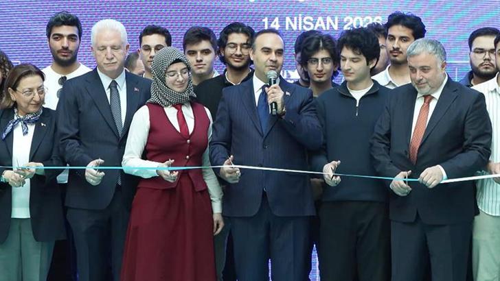 Bakan Kacır Marmara Üniversitesi Milli Teknoloji Atölyesi Açılış Töreni'ne katıldı