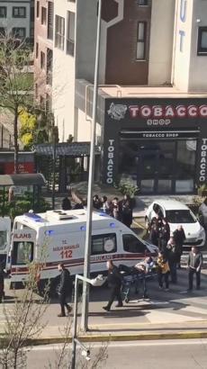 Lise öğrencileri arasında bıçaklı kavga; 1 yaralı