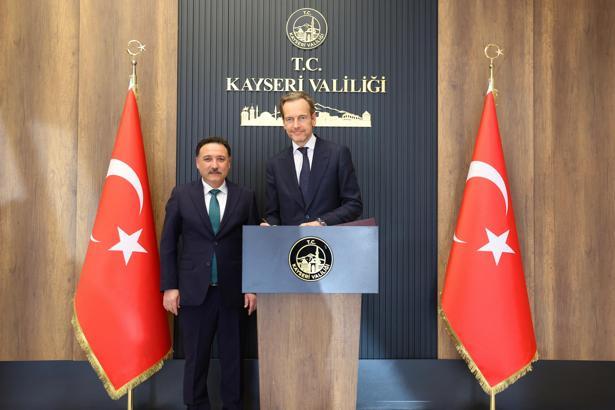 Belçika’nın Ankara Büyükelçisi, Vali Gökmen Çiçek’i ziyaret etti