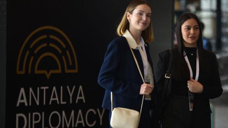 Diplomasinin zirvesi Antalya'da buluşuyor