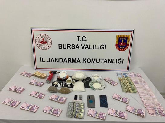 Bursa'da uyuşturucu operasyonu; 2 tutuklama