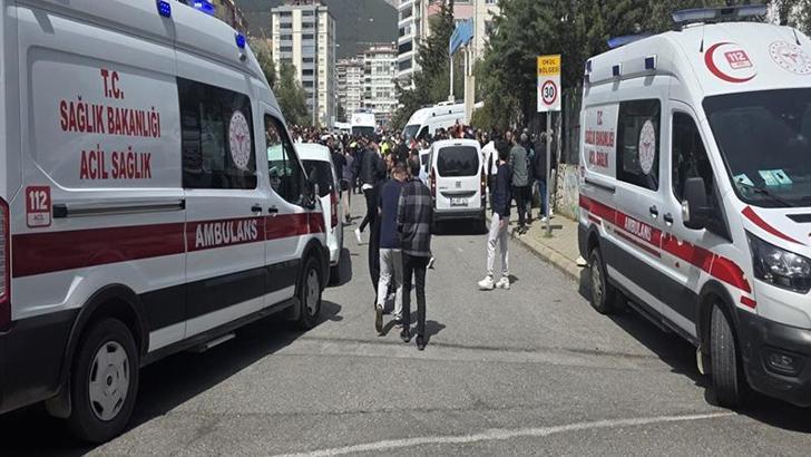 Kahramanmaraş'ta okulda silahlı saldırı: 5 ölü, 20 yaralı