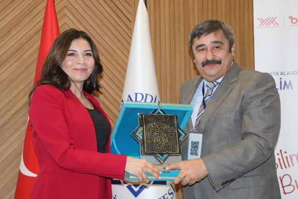 RTÜK Başkan Vekili Güçer öğrencilerle buluştu