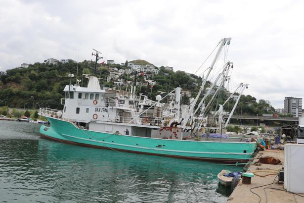 Denizlerde av yasağı başladı