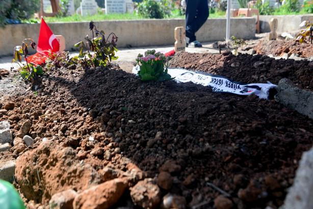 Kahramanmaraş’ta okuldaki saldırıda yaşamını yitiren öğrenciler toprağa verildi