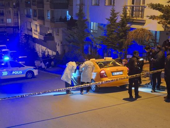 Takside çıkan tartışmada arkadaşını tabanca ile vurdu