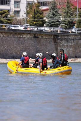 Ünilig Rafting Türkiye Şampiyonası, Bayburt’ta başladı