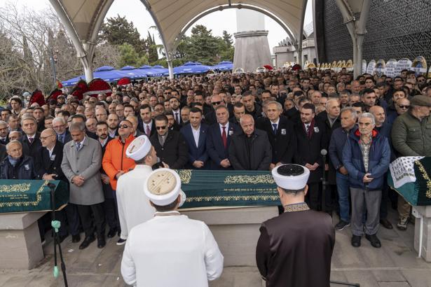 Üsküdar Belediye Başkanı Dedetaş’ın babası son yolculuğuna uğurlandı