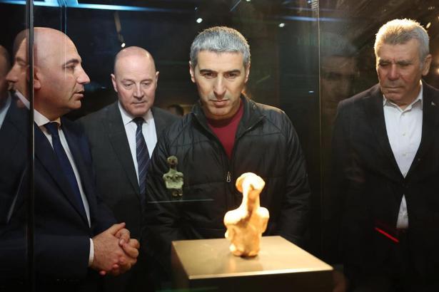 Vali Aktaş'tan müze ziyareti