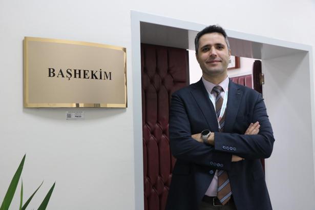 Dünyaya gözlerini açtığı hastaneye başhekim oldu