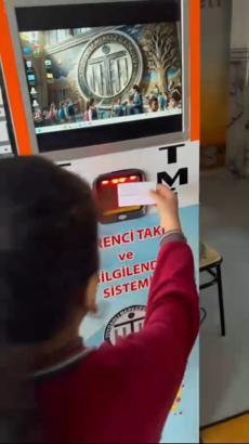 Hatay’da ilkokulda veli bilgilendirme sistemi devreye alındı