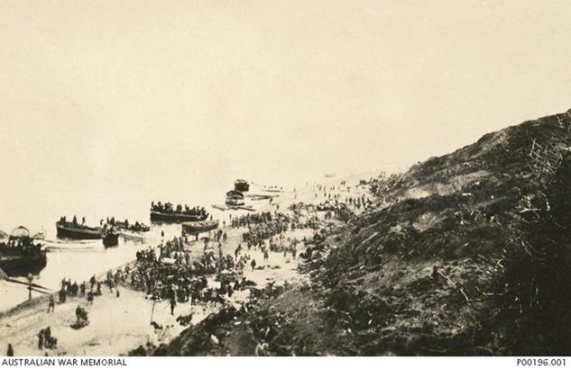 Avustralyalı gazeteci: İtilaf kuvvetlerinin talihsizliği, dahi bir Türk subayının Çanakkale’de bulunmasıydı