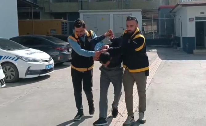 Satırla bir saatte 3 kişiyi yaraladı