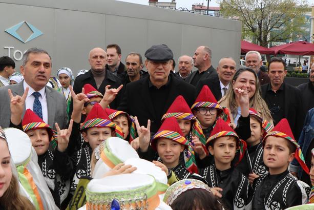 MHP’li Topsakal: Avrupa, dünyaya açılmak istiyorsa Türklerle iyi geçinmek zorunda