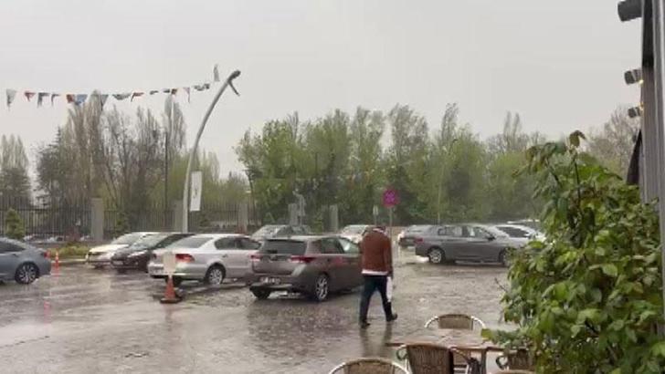 Ankara'da sağanak etkili oldu