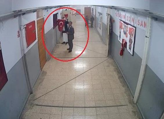 Öğrencilerin bayrak hassasiyetini sosyal deneyle test ettiler