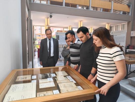 Türk Tarih Kurumu Kütüphanesi eserleri izlenime sunuldu