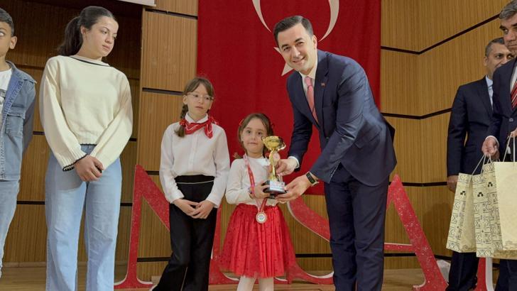 Midyat’ta 23 Nisan coşkuyla kutlandı