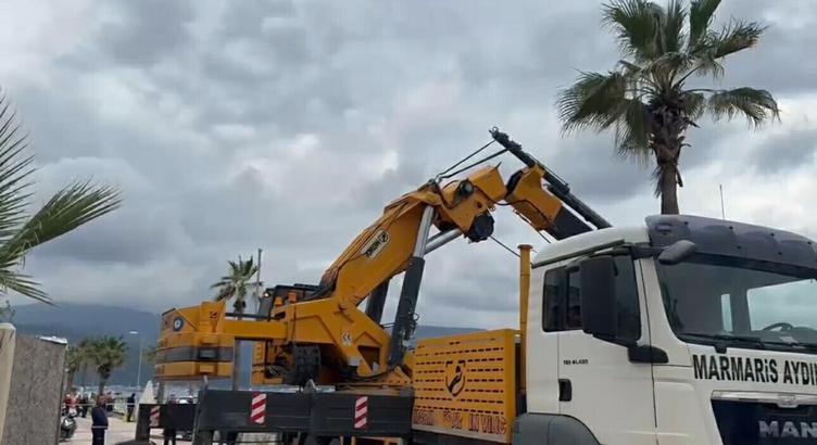 Marmaris'te vincin kırılan kaldırma kolu üzerine düşen işçi öldü; 2 gözaltı