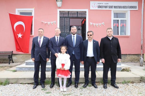 1 öğretmen 1 öğrencili okulda 23 Nisan kutlaması