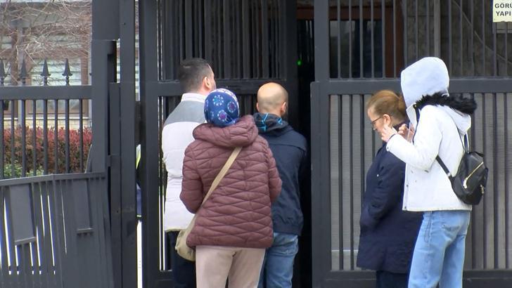 Üsküdar'da tartıştığı anne ve babasını silahla öldürüp intihar etti; cenazeler Adli Tıp Kurumu'ndan alındı